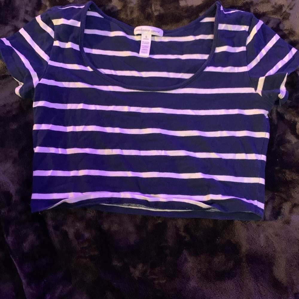 navy blue and white stripped crop tops